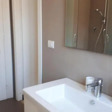 Dante Alighieri B&B 2*